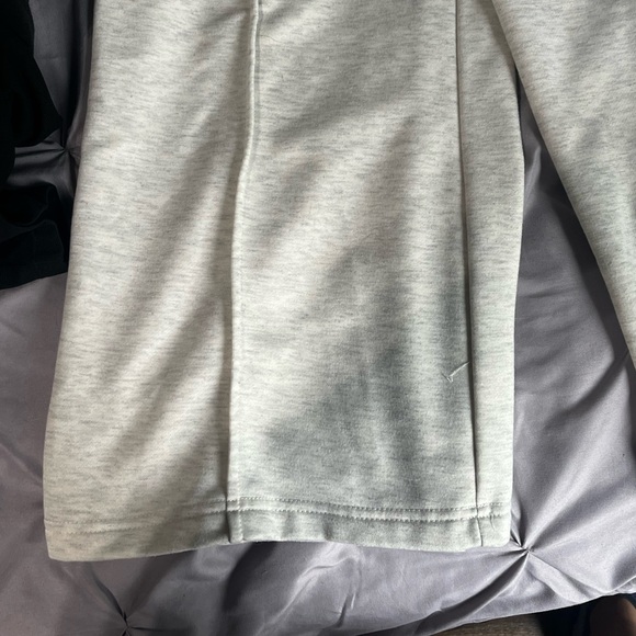 Flare Sweats - Picture 3 of 4